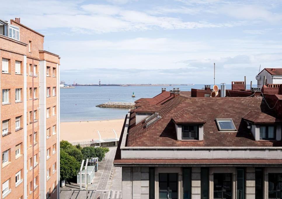 Myhousespain - Moderno Piso Frente Al Mar ヒホン エクステリア 写真