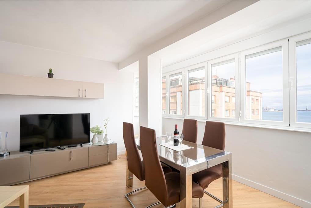 Myhousespain - Moderno Piso Frente Al Mar ヒホン エクステリア 写真